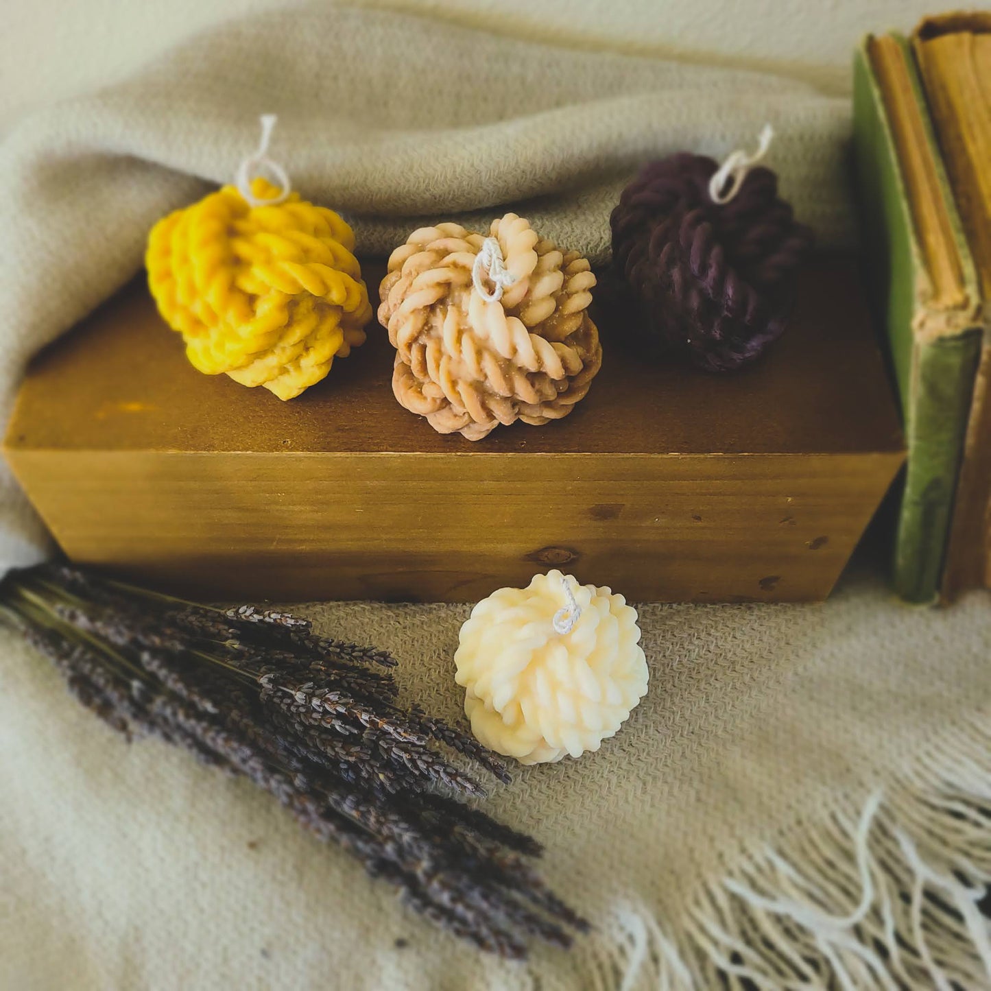 Yarn Ball Sculpture Candle